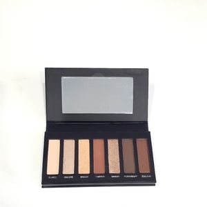 Younique Moodstruck Addiction Shadow Pallet 1 NWT